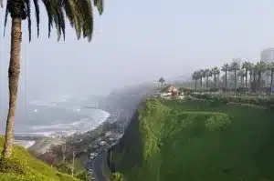 PERU TRAVEL GUIDES AND ITINERARIES