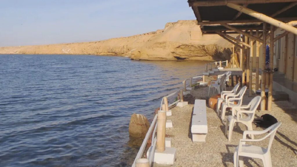 Sunny and warm destinations near Lima Intimar hotel in Paracas