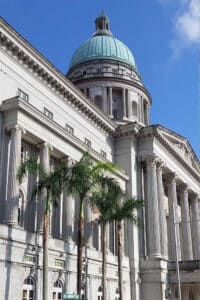 15 Places in the Colonial District to Discover by Foot