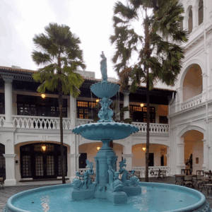 Tour a pie del distrito colonial en Singapur