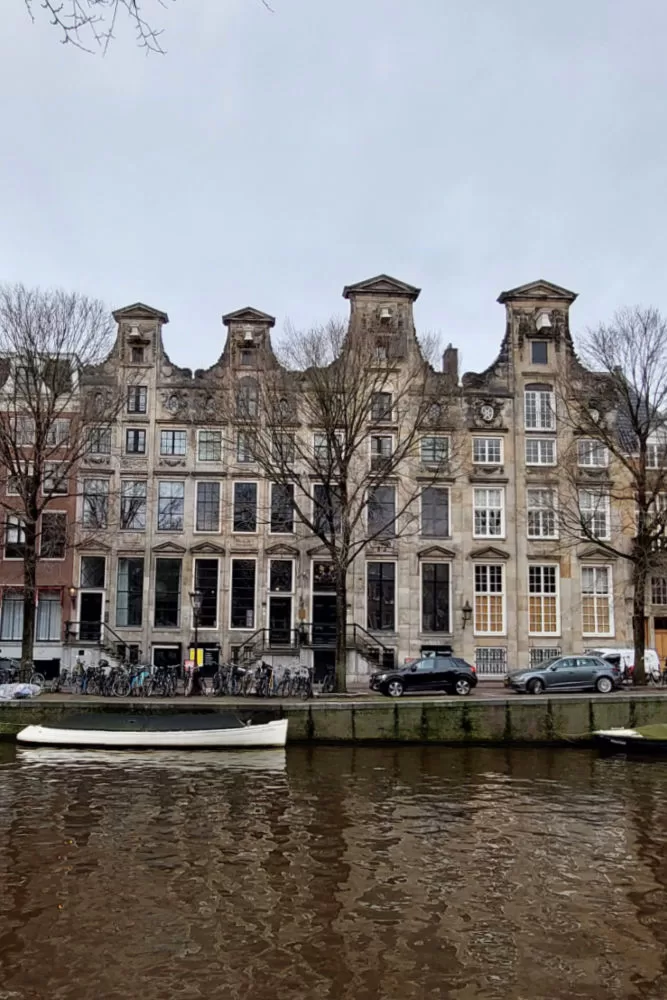 Explore the Canals of Amsterdam Tour by Foot. Kromhout Houses - Vrije Universiteit