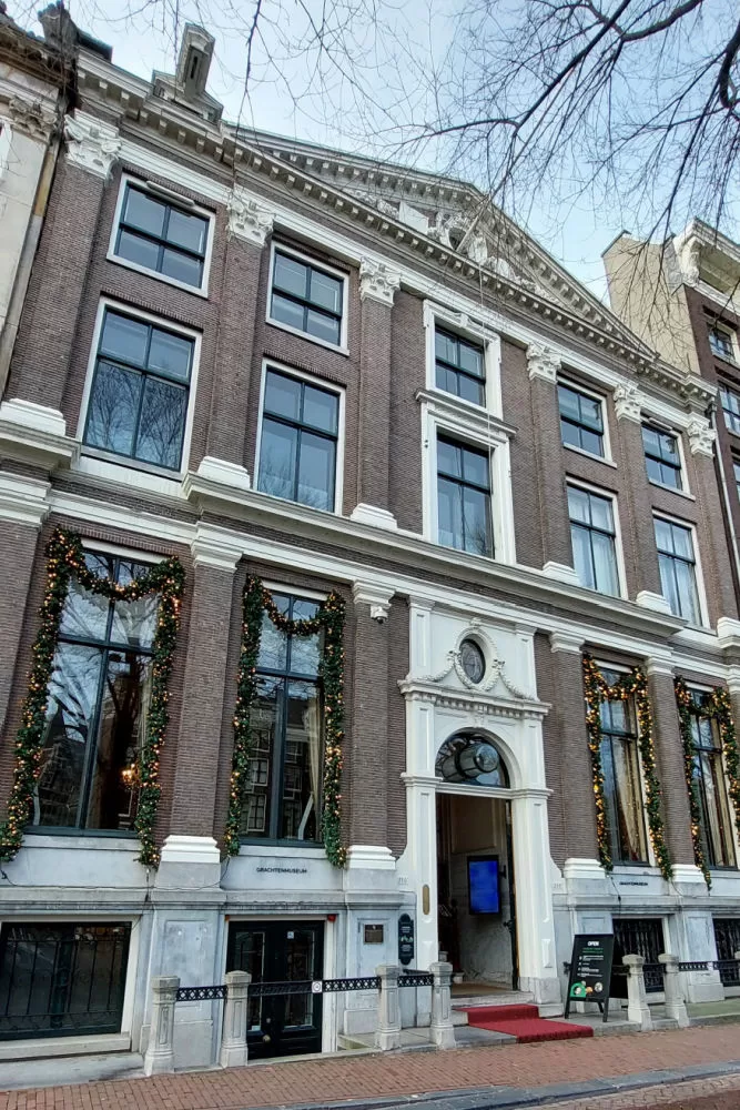 Explore the Canals of Amsterdam Tour by Foot. The Canal Museum of Amsterdam.