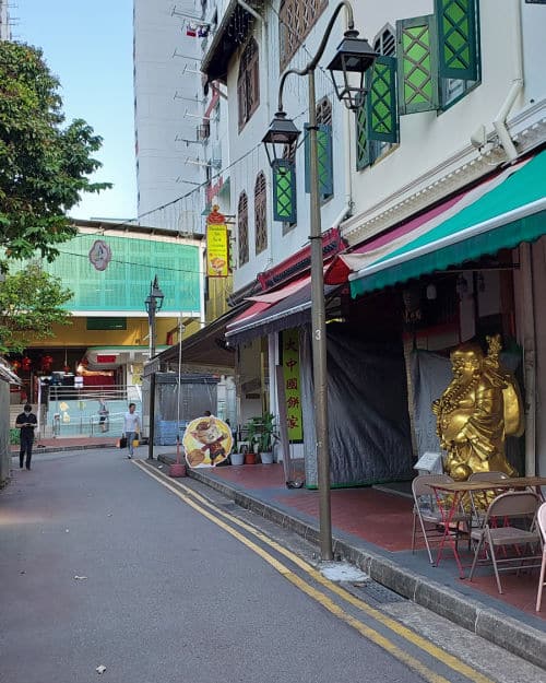 Discover the History of Chinatown IN Singapore with This Self Guided Itinerary With Map Sago Street. Facts about Chinatown.