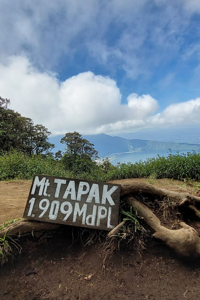 Mount Tapak Bedugul Lake Area-Bali Hike