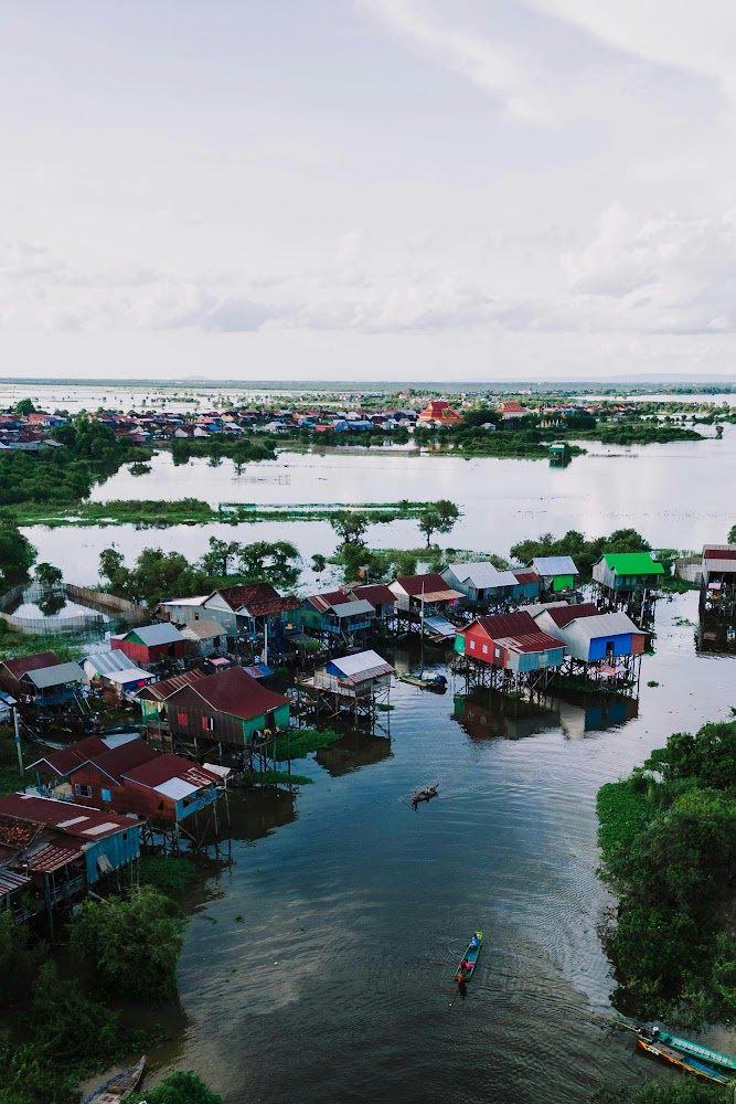 Stilted houses and floating structures on Tonlé Sap Lake