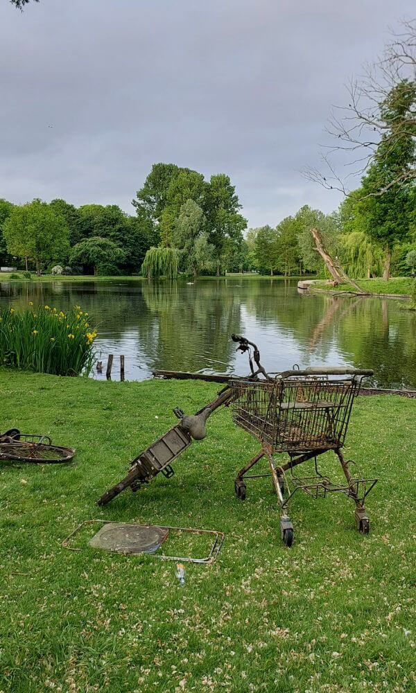 visit amsterdam parks such as the vondelpark and the oosterpark