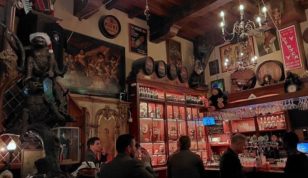 best bars in amsterdam